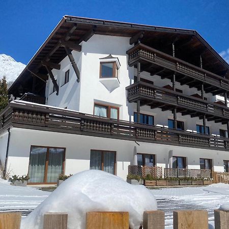 Quality Hosts Arlberg - Afoch Fei - Das Landhaus Sankt Anton am Arlberg Exteriér fotografie
